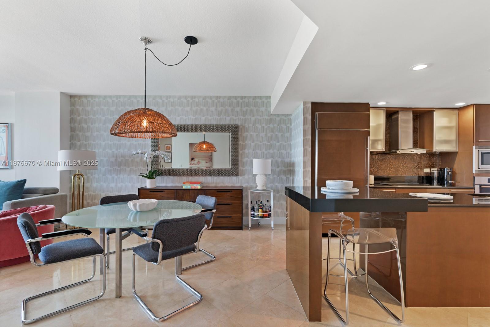 MOSAIC ON MIAMI BEACH CON - Residential