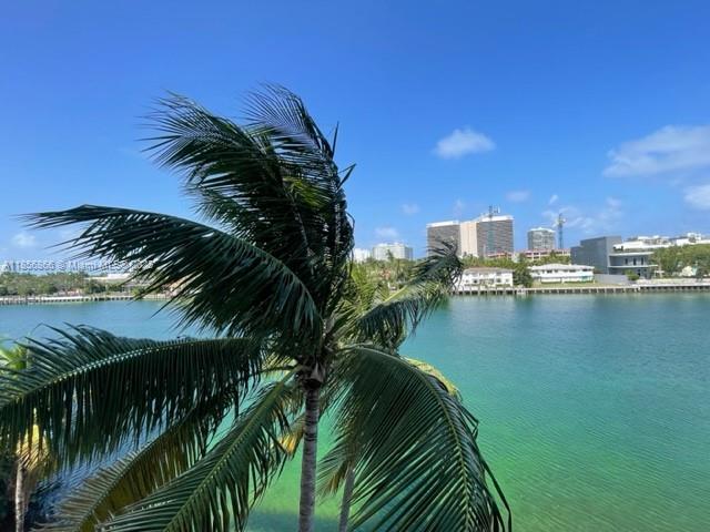 Fully furnished and move-in ready, renovated 2BD/2Baths Condo in Bay Harbor Islands. Features include a spacious master with large walk-in closet, in-unit washer & dryer, and 2 assigned parking spaces. A+ school district.
Prime location just steps from Kane Concourse shops, restaurants, yoga studio, and minutes to the beach.
Amazing views of the Bay Harbor Intracoastal. Prospective tenants must have a solid credit history, verifiable income, and professional references. "This is not a short-term rental"