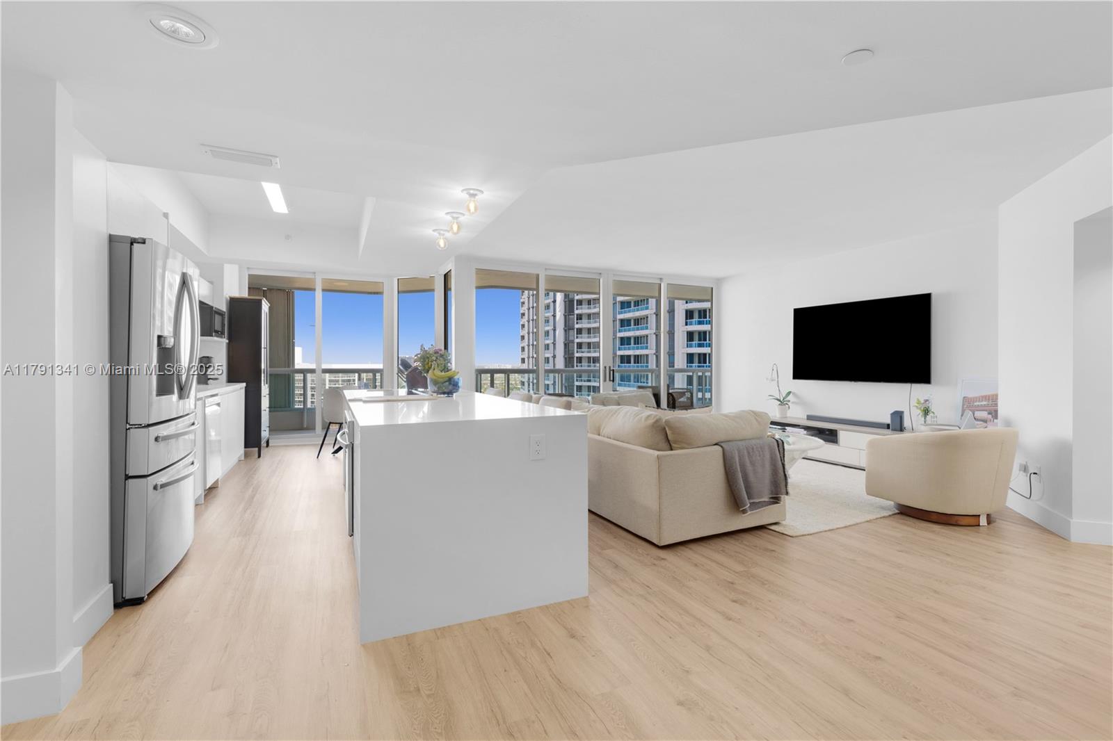 21055 Yacht Club Dr 2203