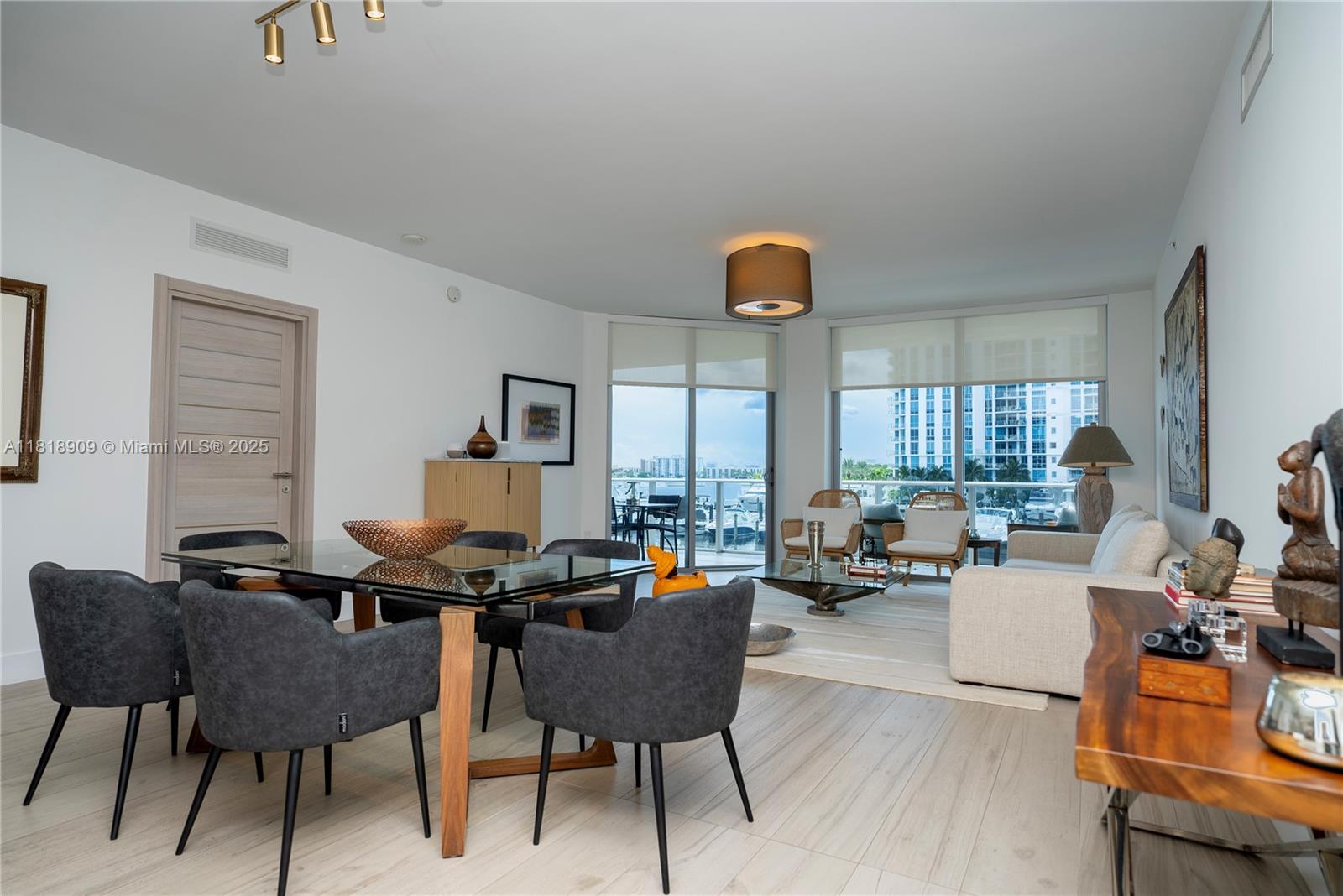 17301 Biscayne Blvd 205