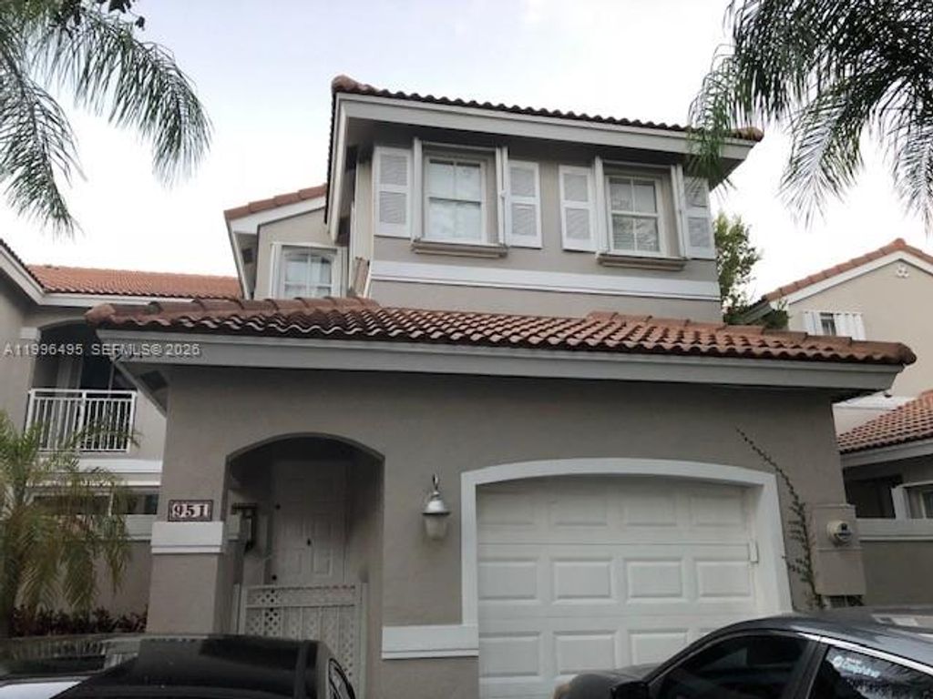 Photo of 951 Doveplum Ct #951, Hollywood, FL 33019 (MLS # A11996495)