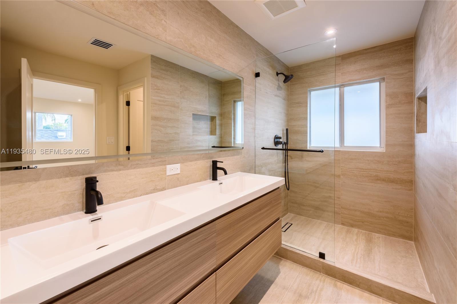 BILTMORE HEIGHTS REV - Residential