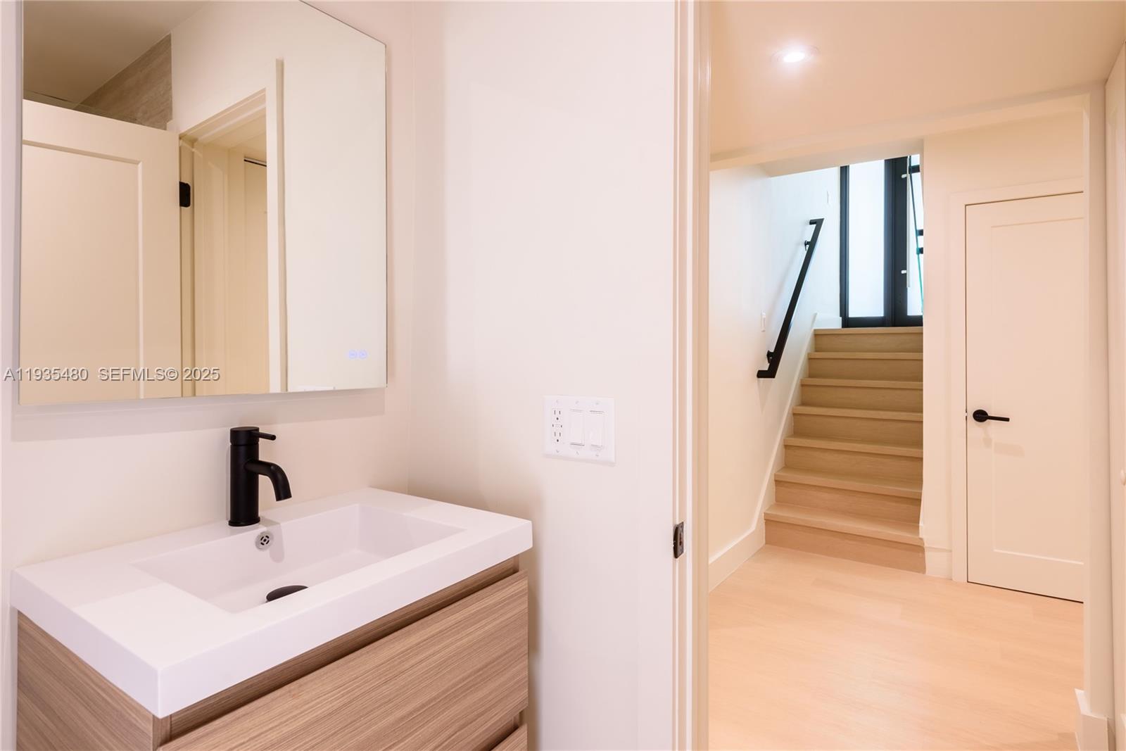 BILTMORE HEIGHTS REV - Residential