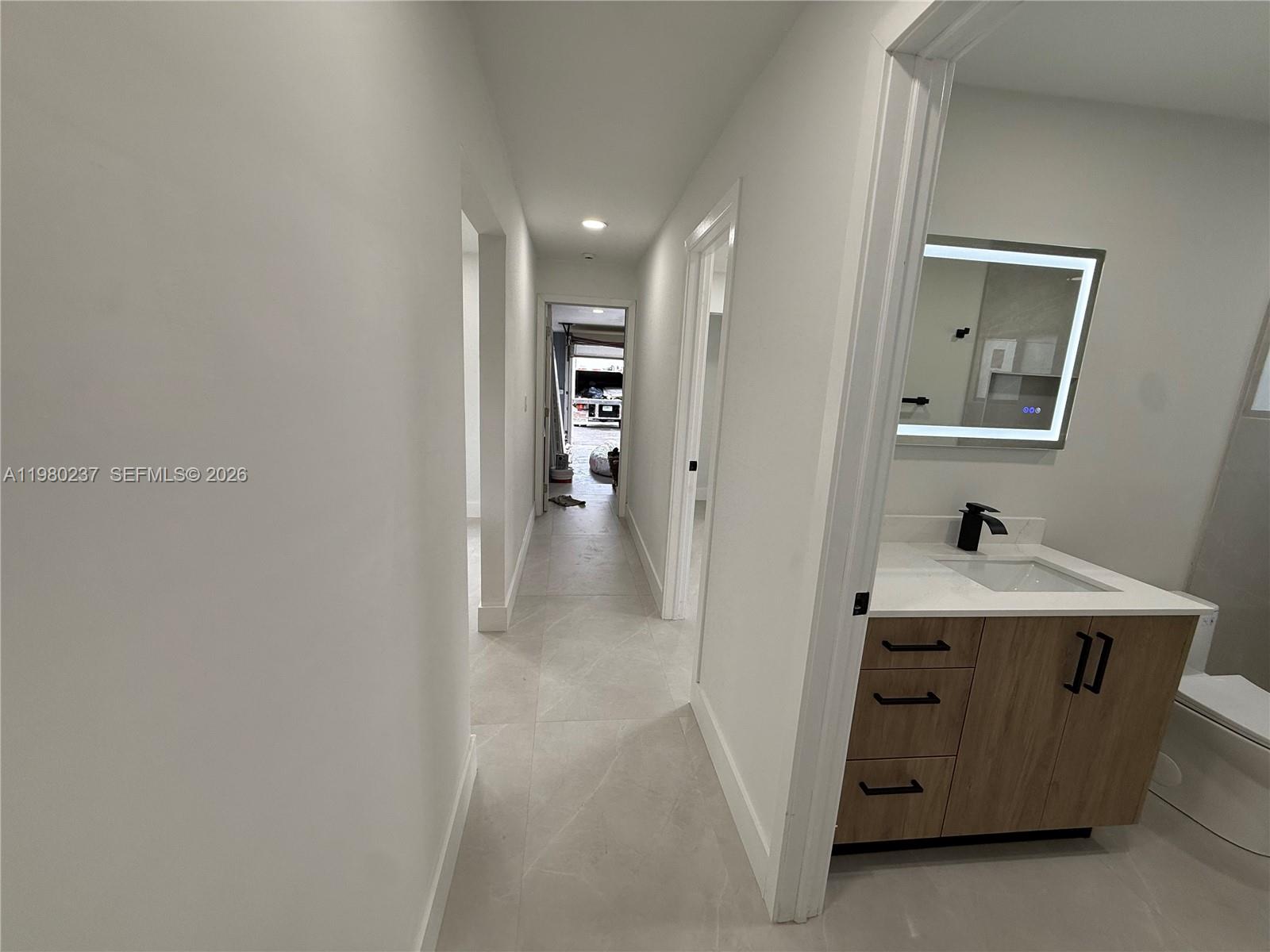 WELLEBY UNIT 2 - Residential