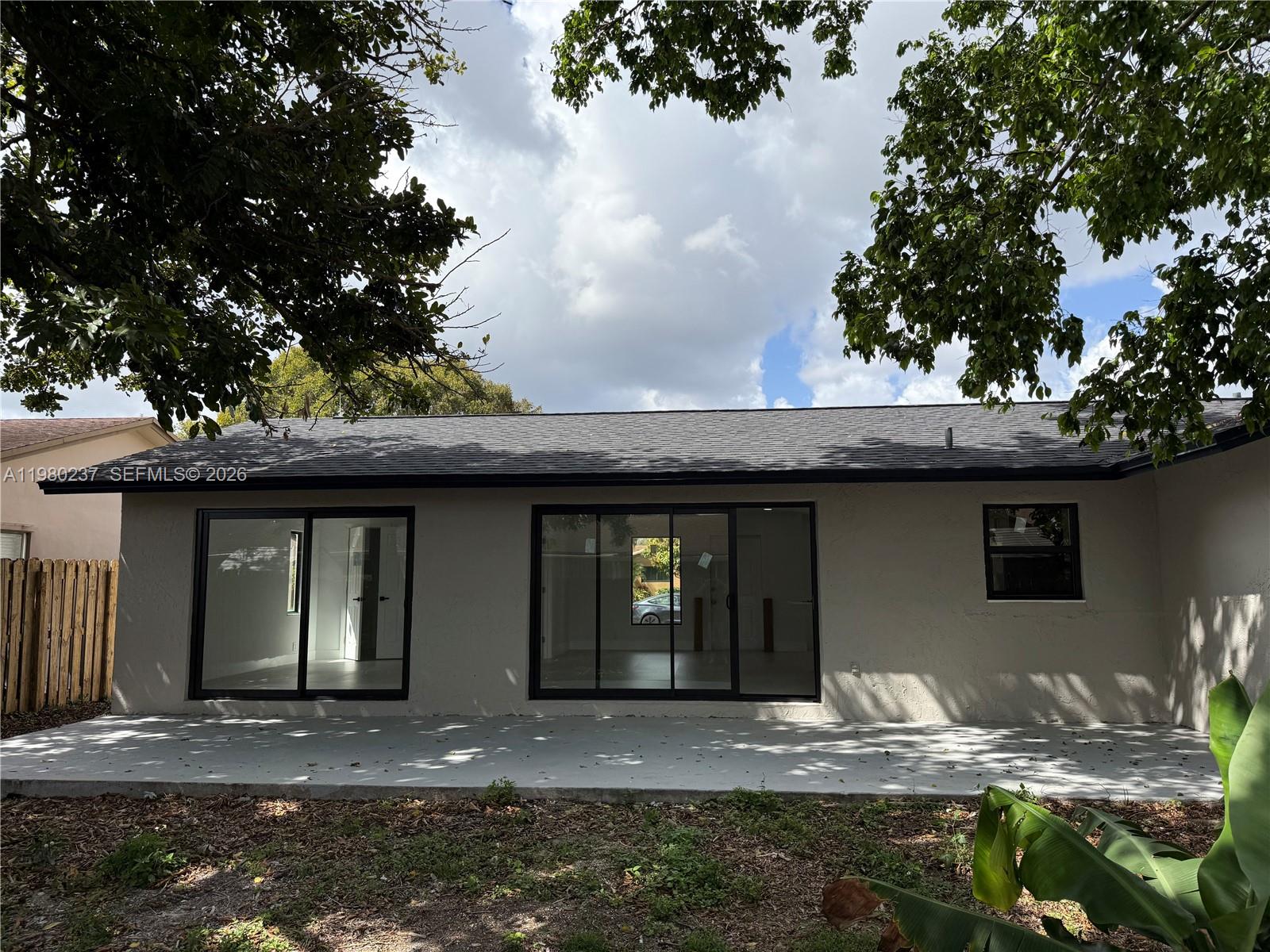 WELLEBY UNIT 2 - Residential