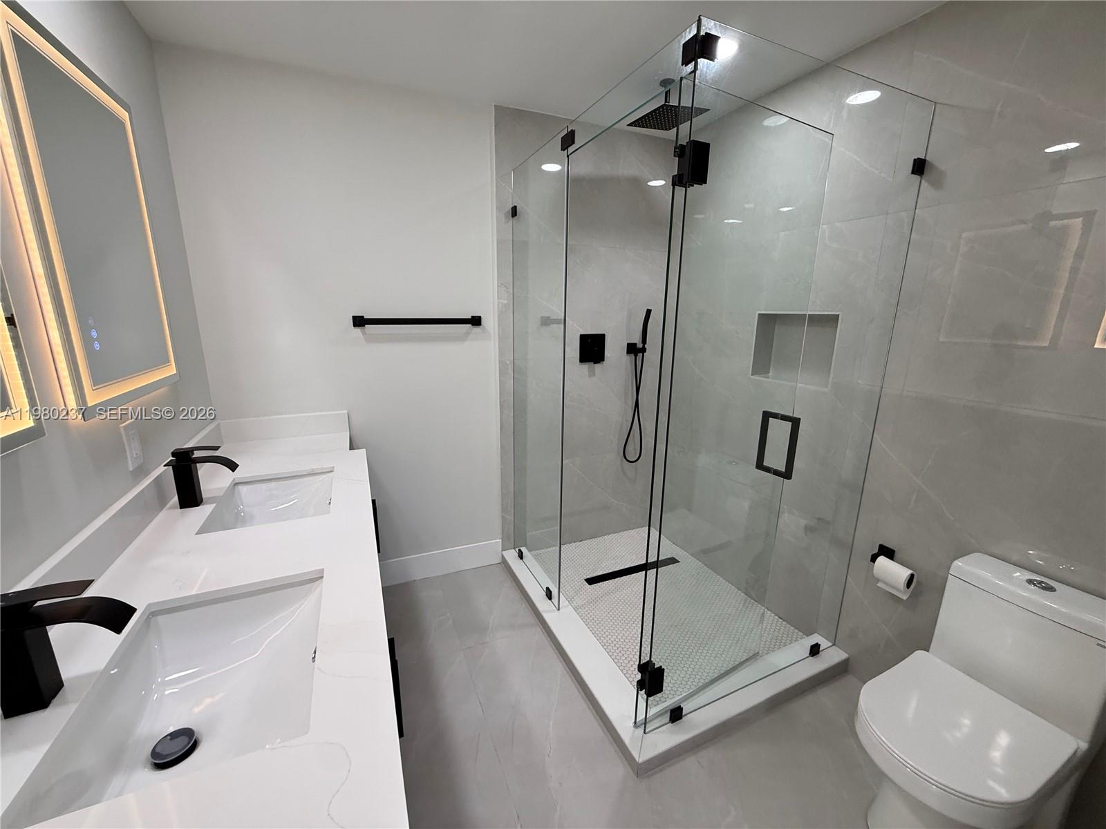 WELLEBY UNIT 2 - Residential