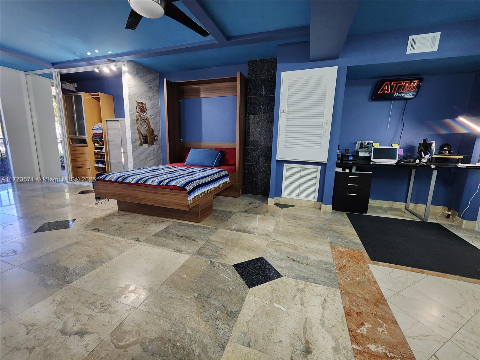 THREE HORIZONS EAST CONDO - Residential