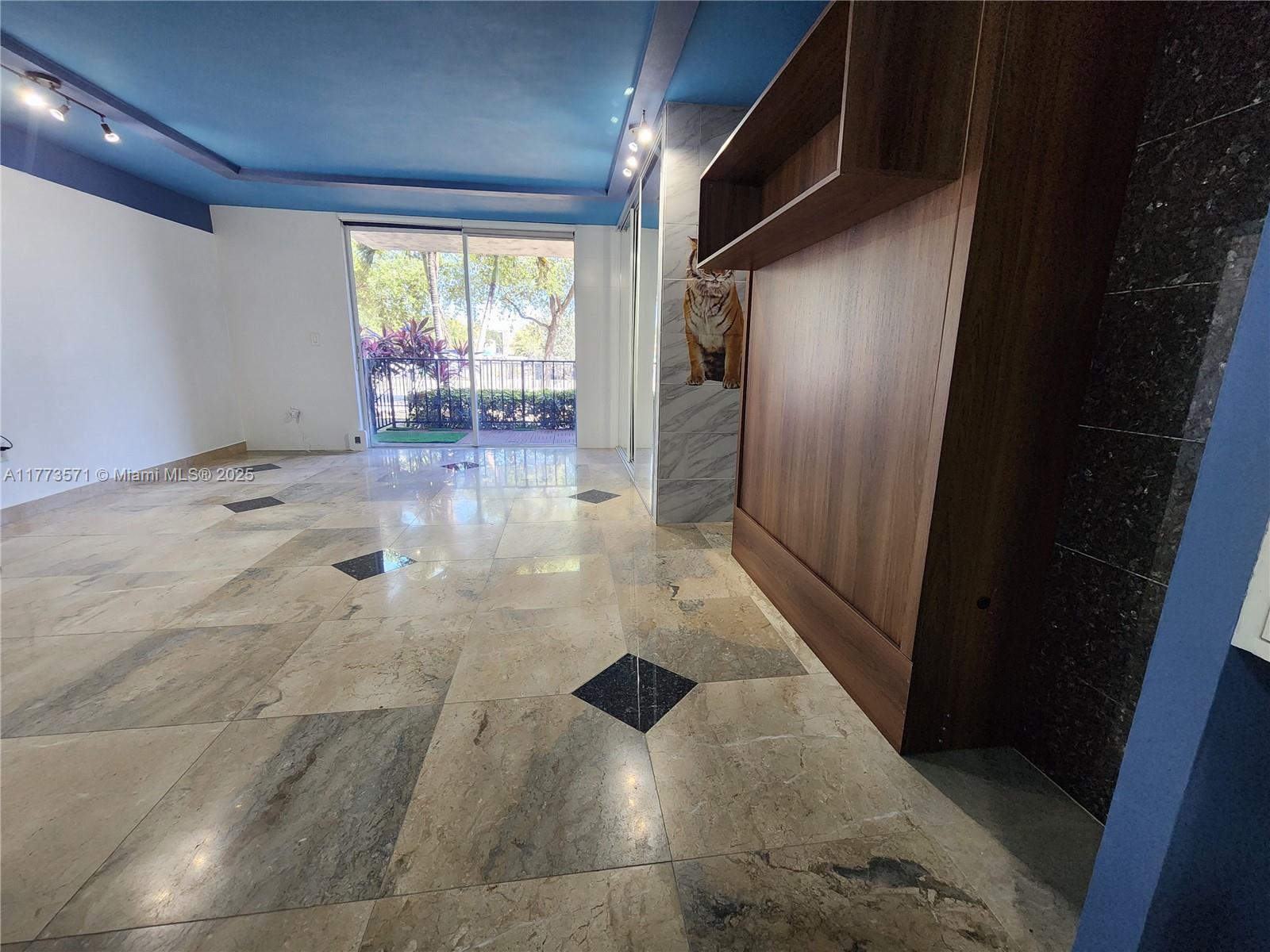 THREE HORIZONS EAST CONDO - Residential