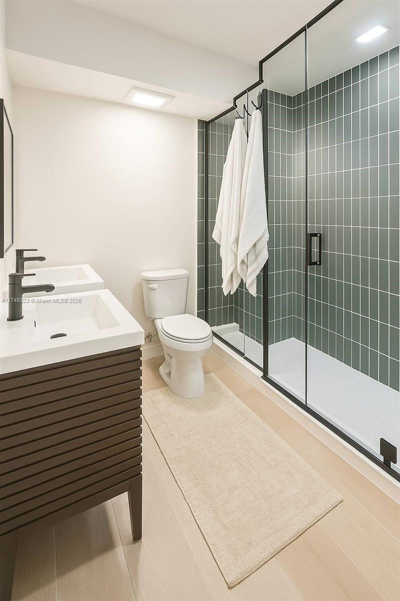 Rental Property at 10185 Collins Ave 323, Bal Harbour, Miami-Dade County, Florida - Bedrooms: 2 
Bathrooms: 2  - $3,600 MO.