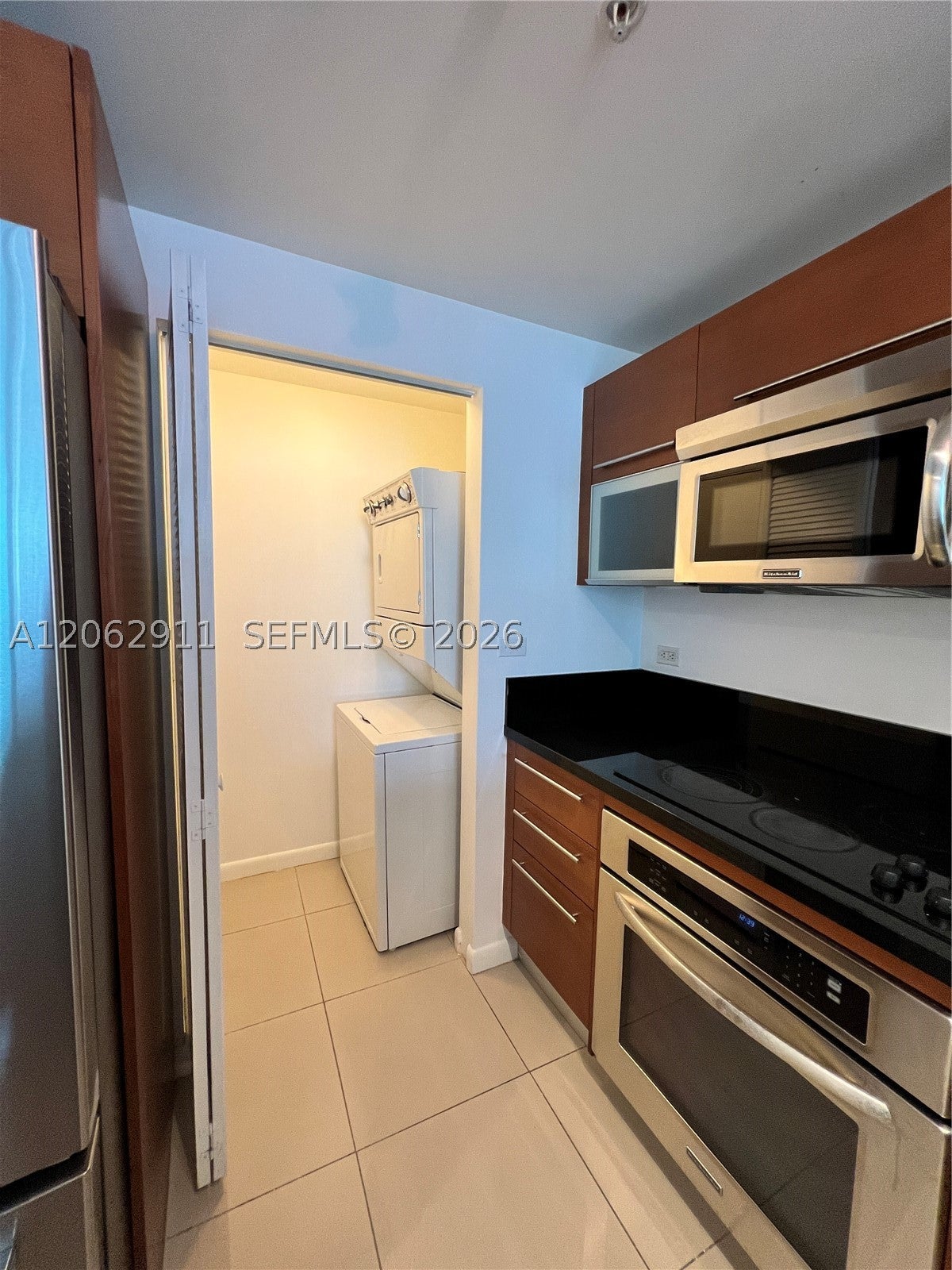 244 Biscayne Blvd 2609
