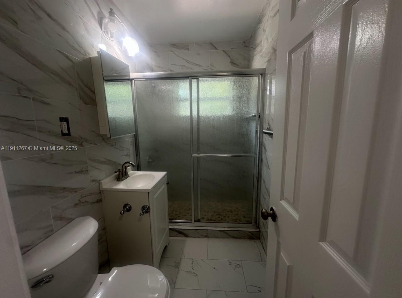 FRANKLIN PARK - Residential Lease