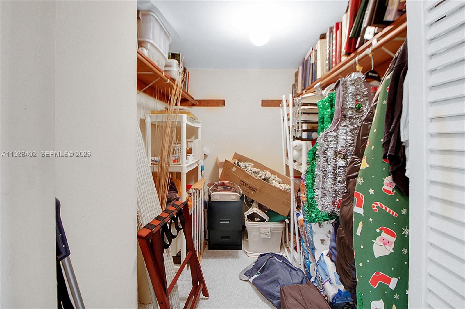 MIAMI LAKES LOCH ISLE - Residential