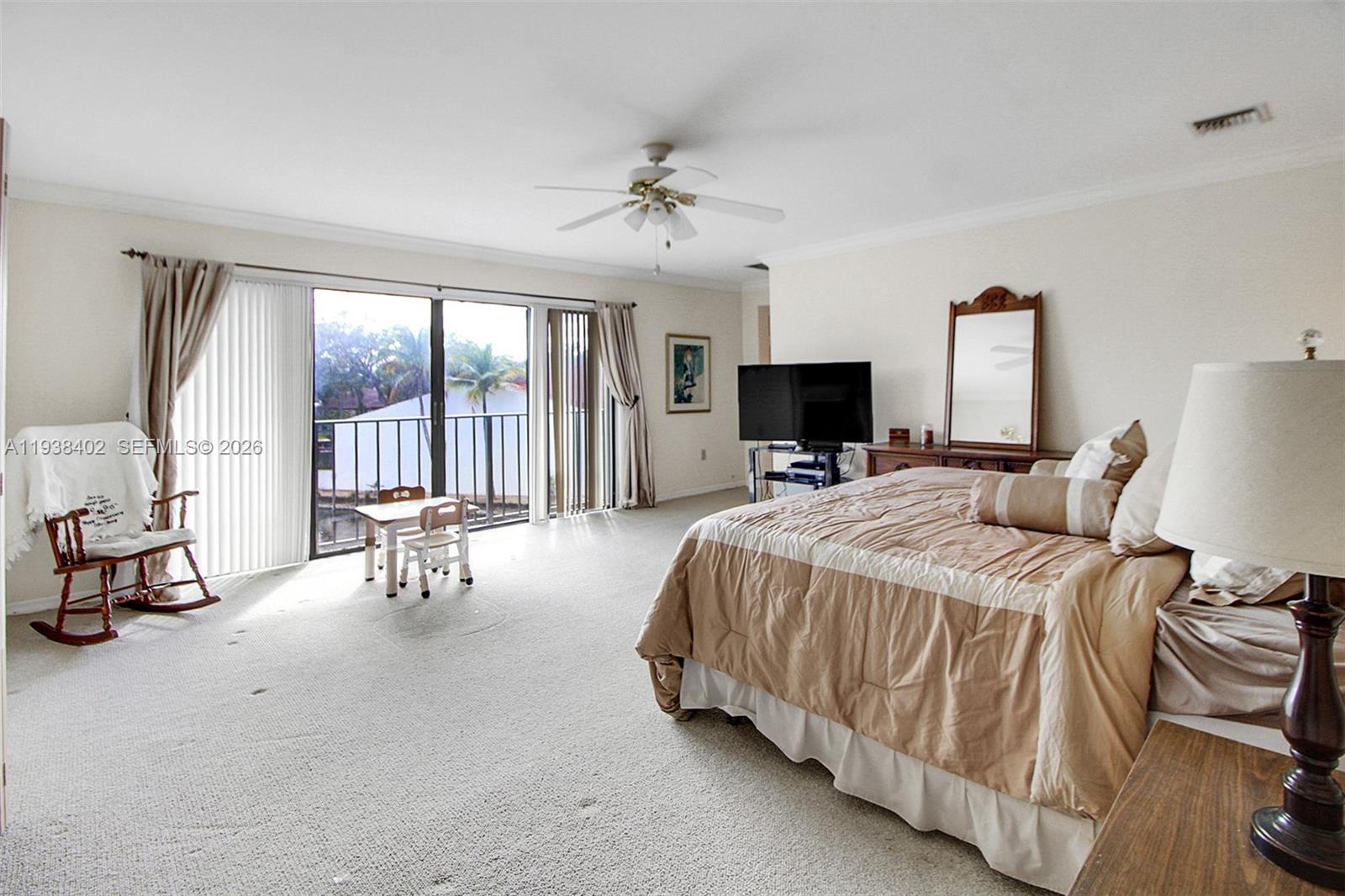 MIAMI LAKES LOCH ISLE - Residential