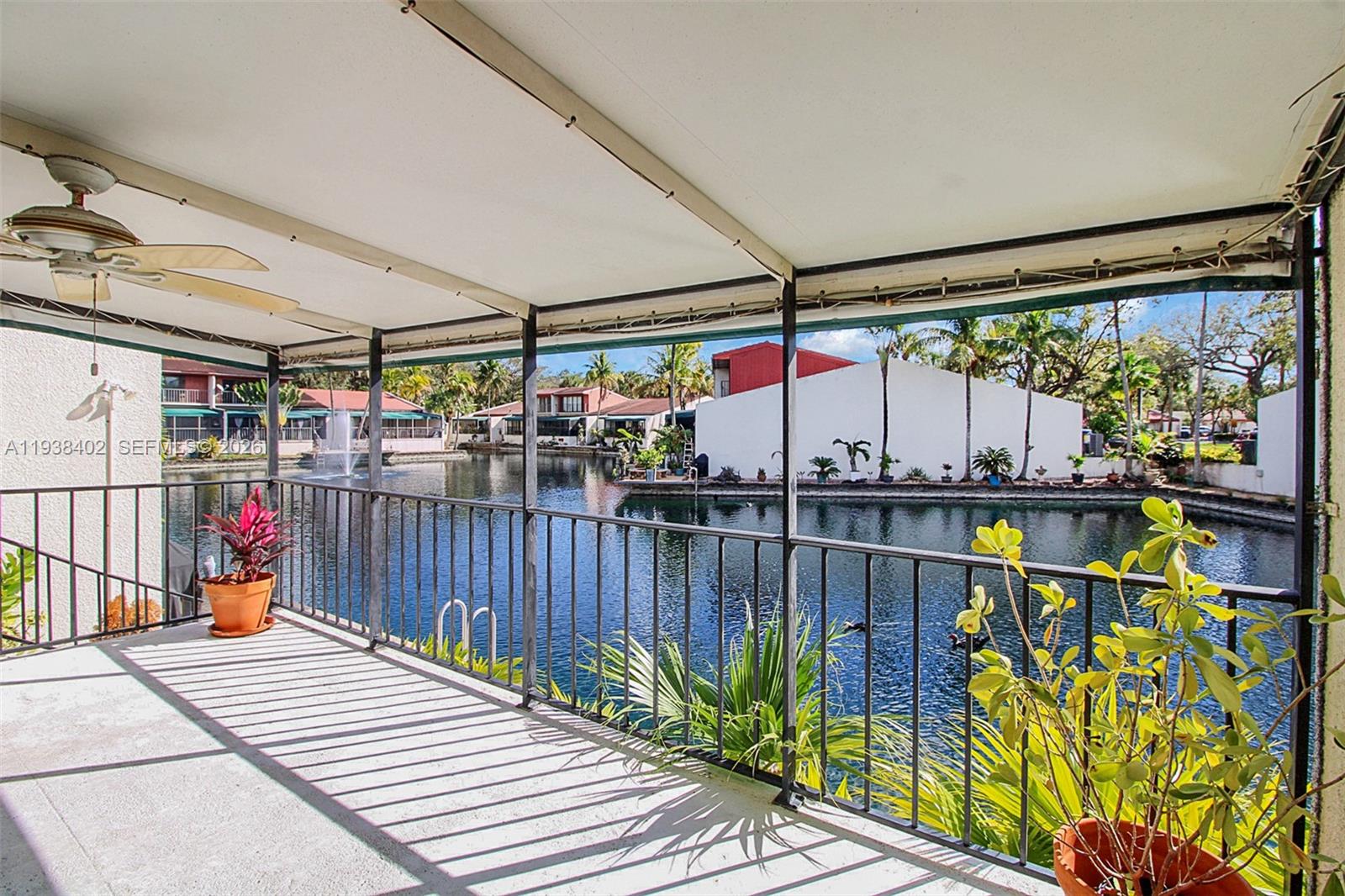 MIAMI LAKES LOCH ISLE - Residential