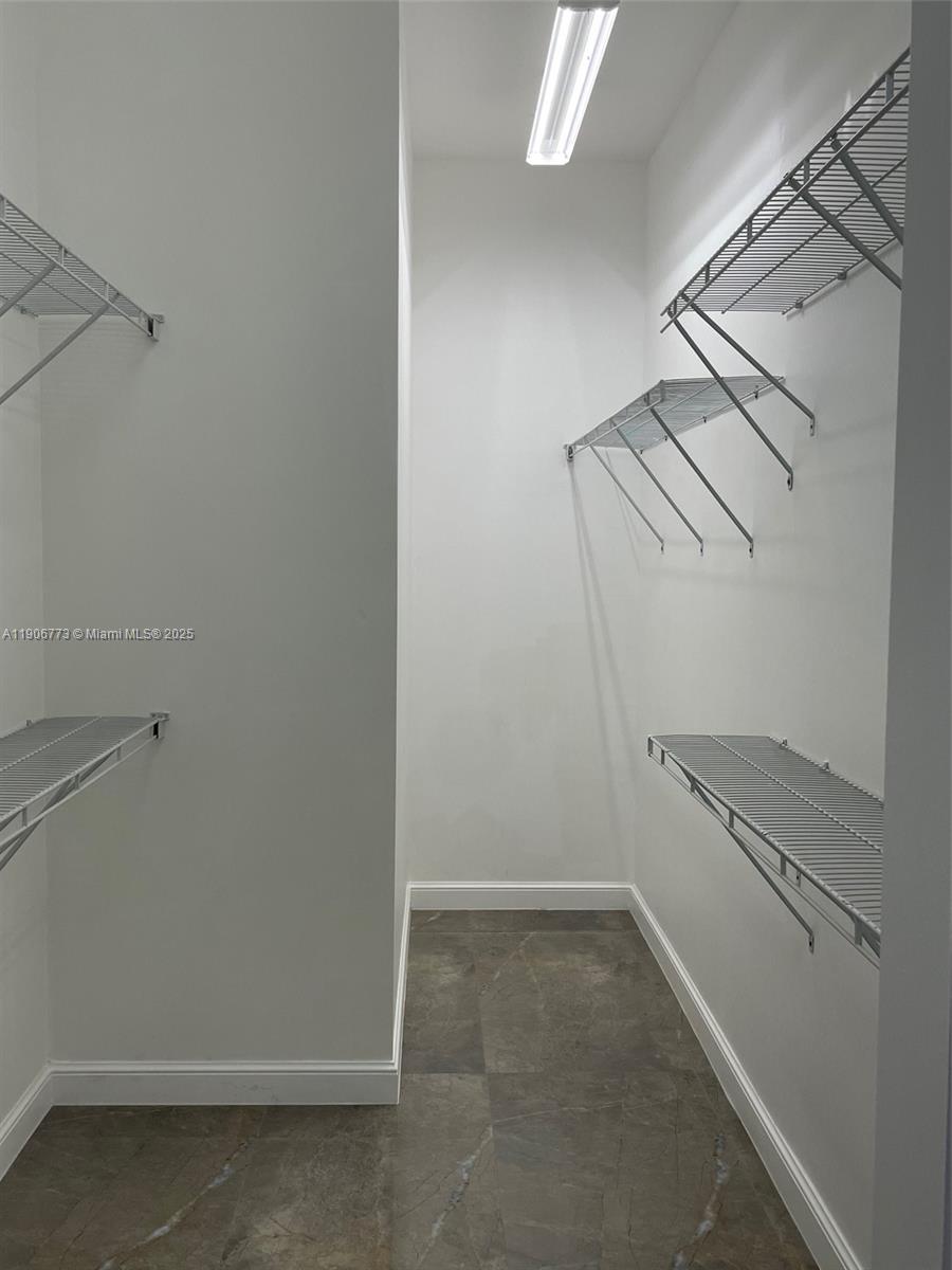 VILLA FLORA CONDO - Residential