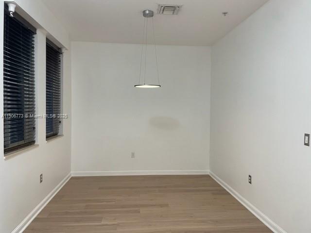 VILLA FLORA CONDO - Residential