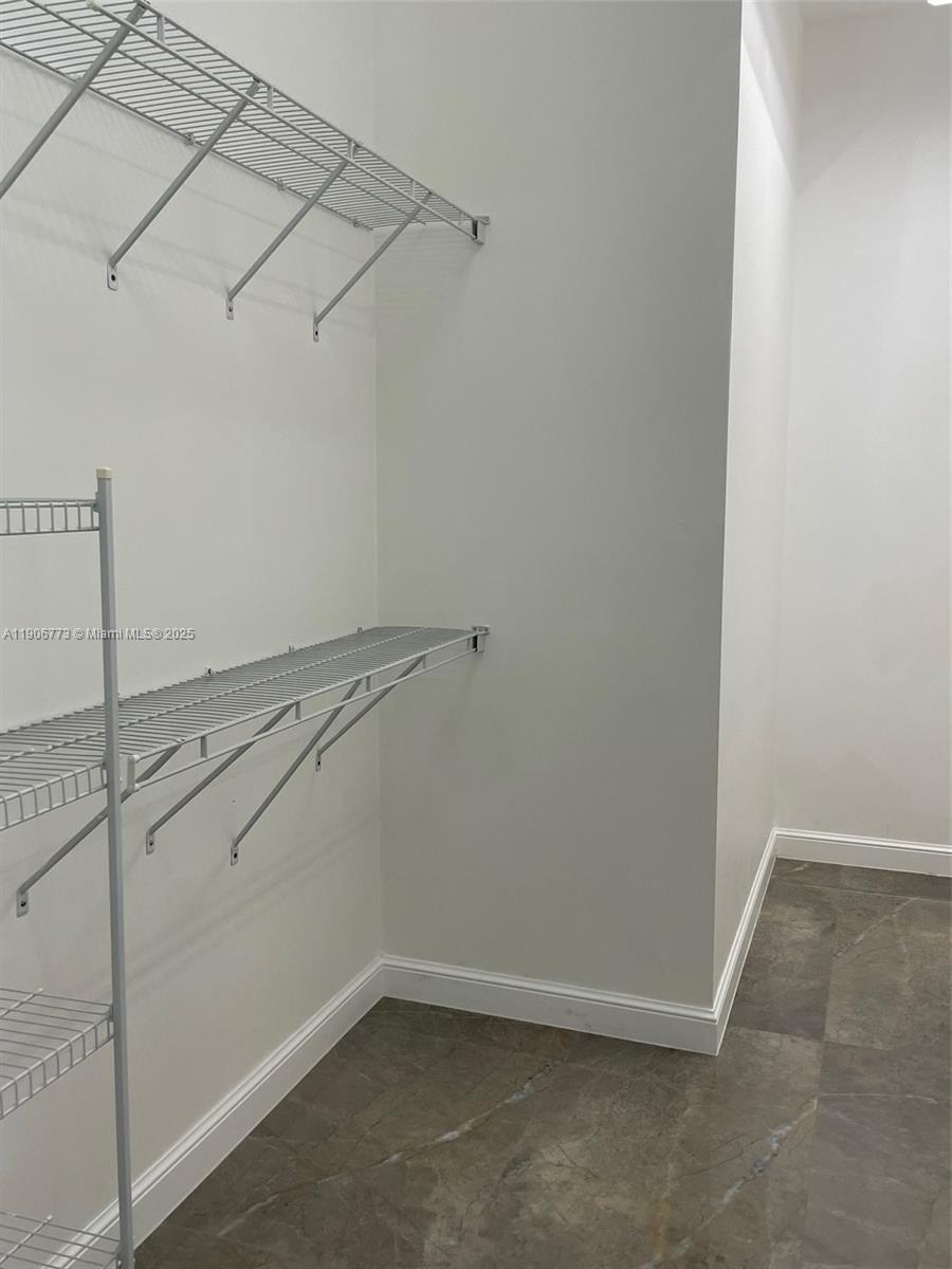 VILLA FLORA CONDO - Residential