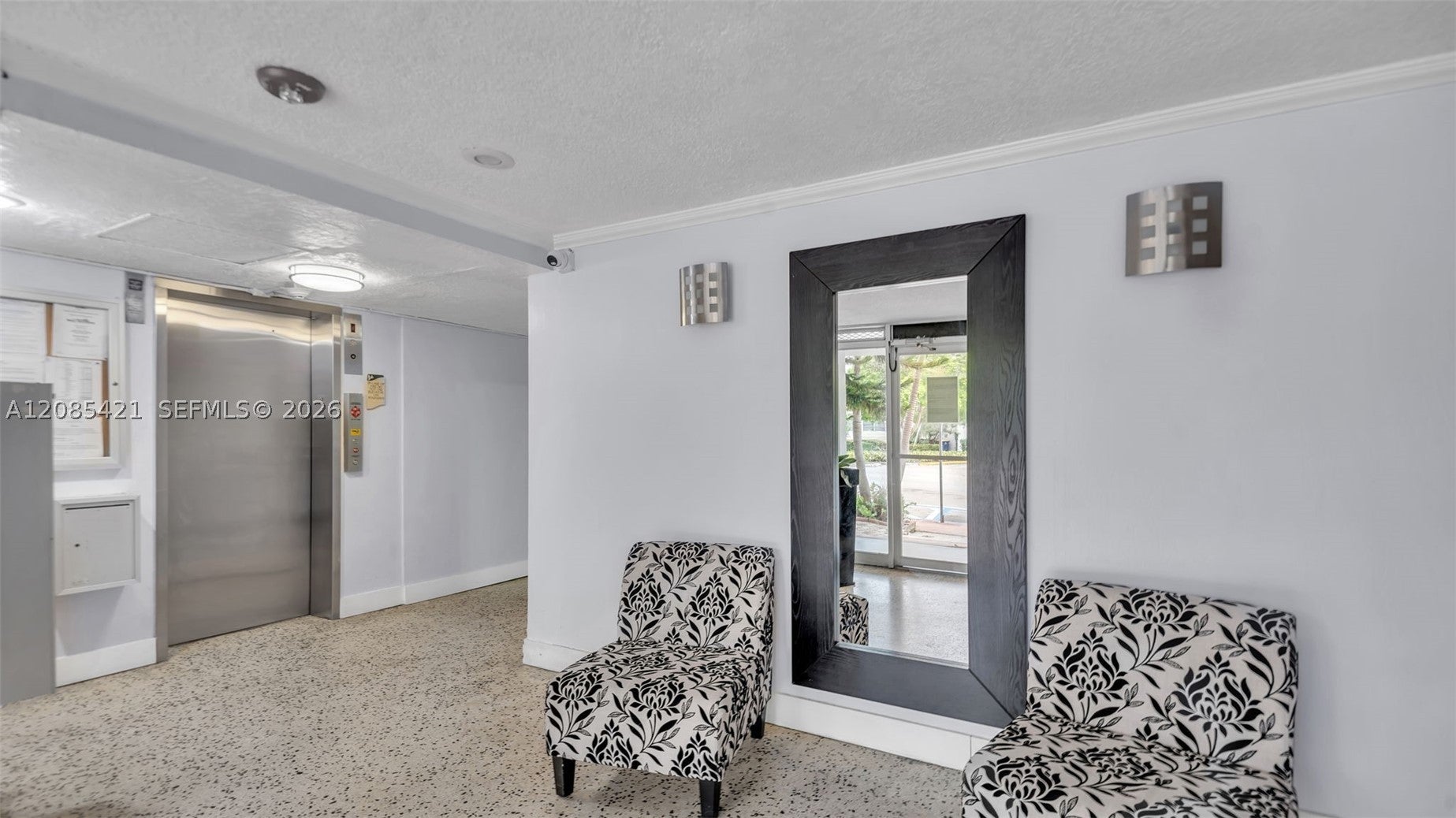 8001 Crespi Blvd 4B