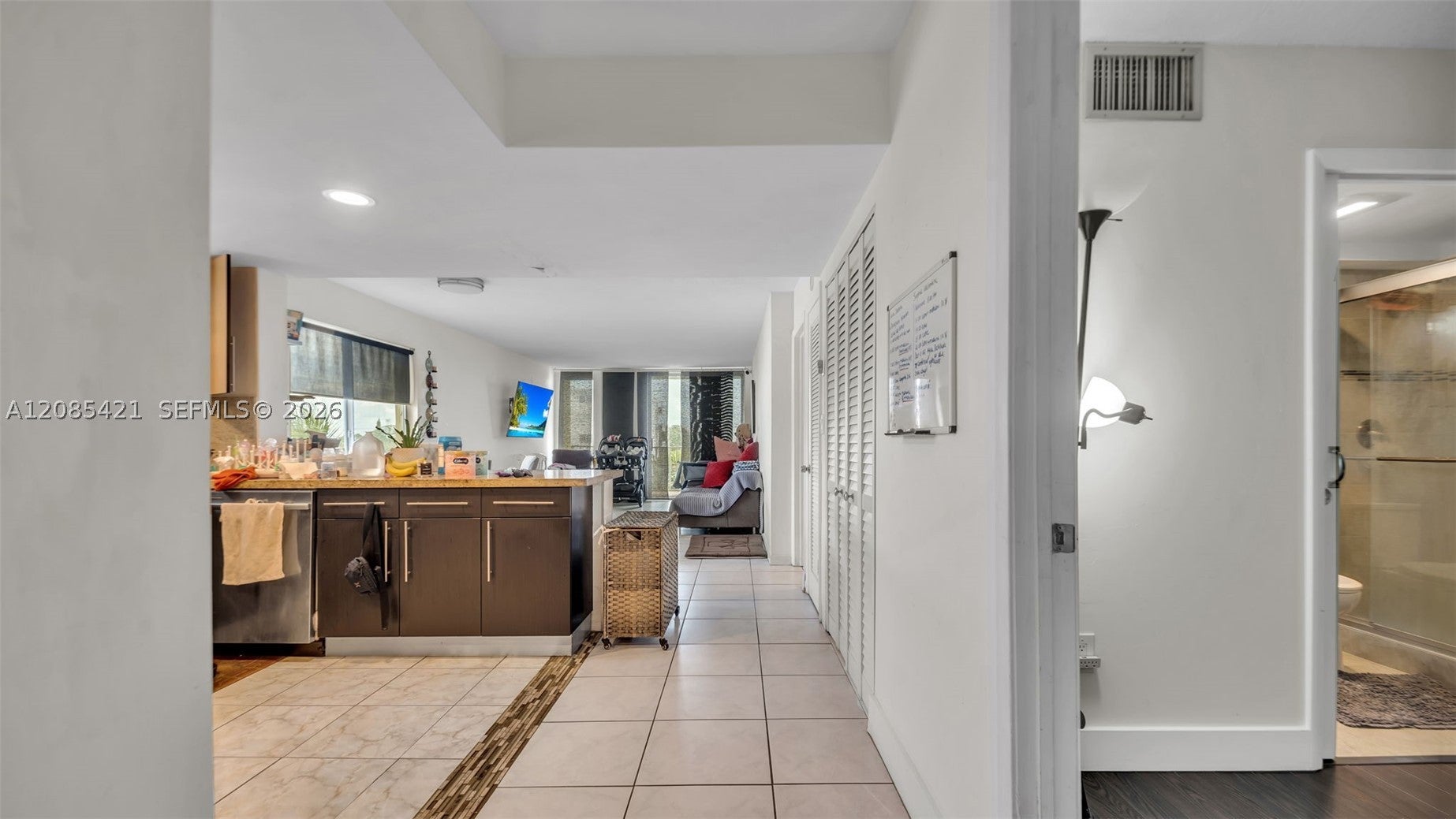 8001 Crespi Blvd 4B
