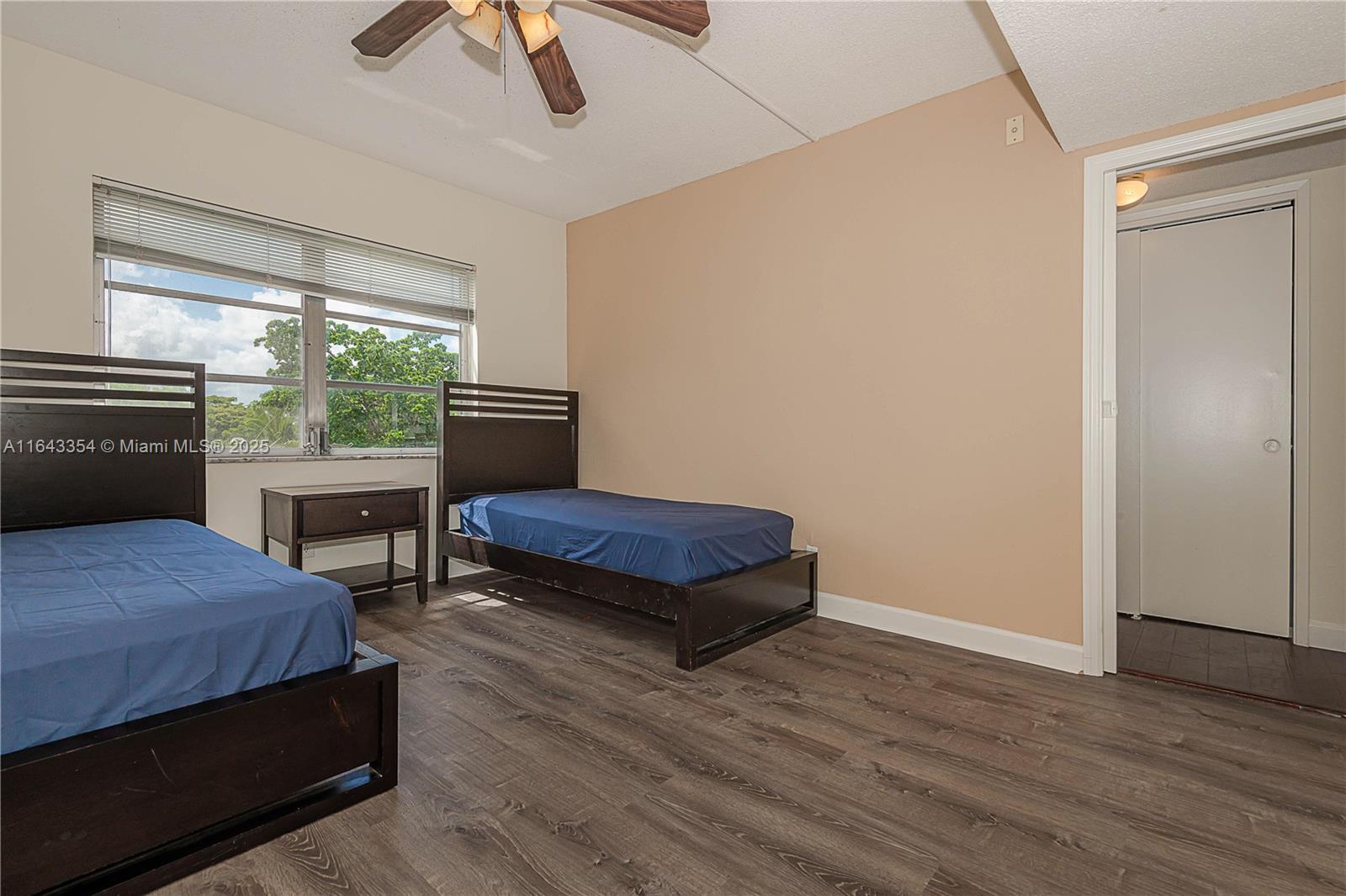 palm aire country club - Residential