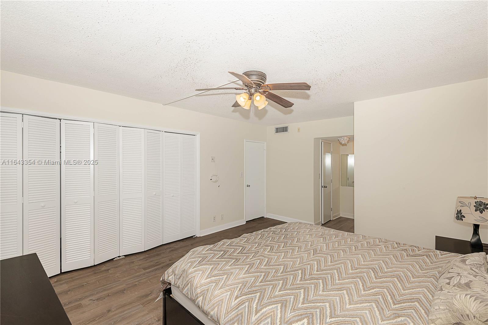 palm aire country club - Residential