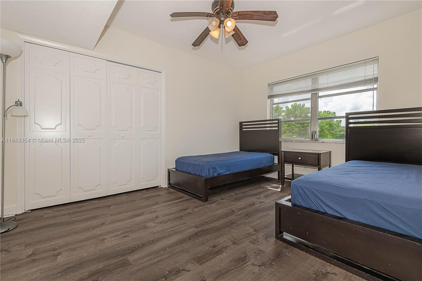 palm aire country club - Residential