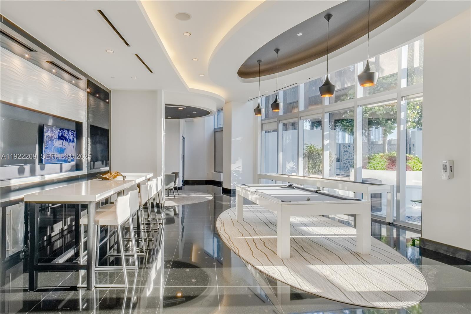 PARAMOUNT MIAMI WORLDCENTE - Residential