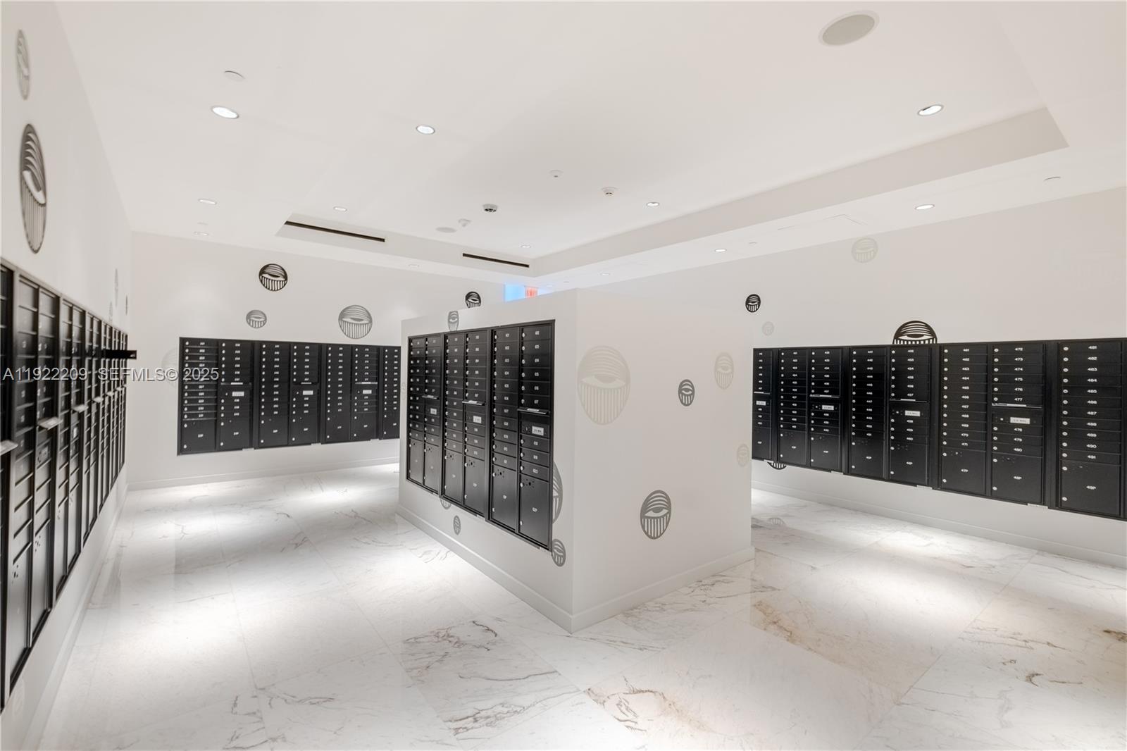 PARAMOUNT MIAMI WORLDCENTE - Residential