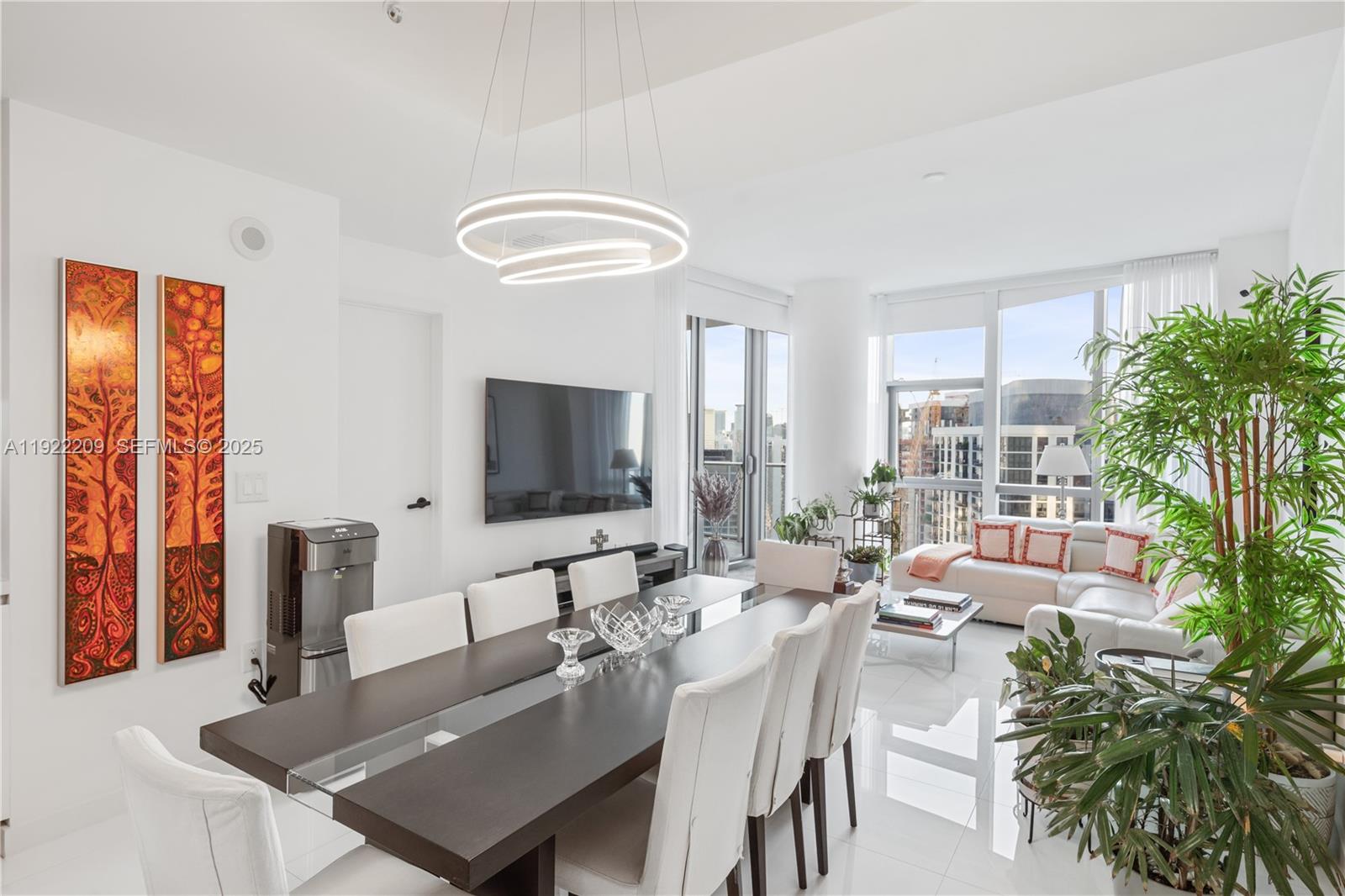 PARAMOUNT MIAMI WORLDCENTE - Residential