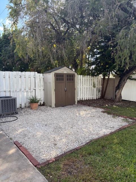 SCARBOROUGH I - Residential Lease