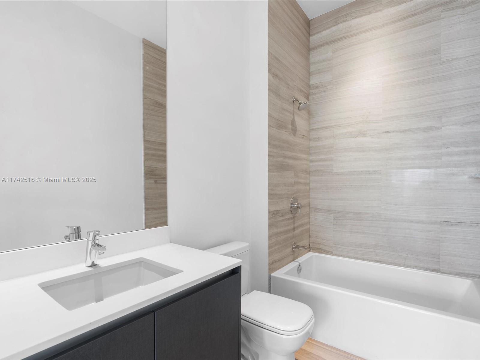 ECHO BRICKELL CONDO - Residential