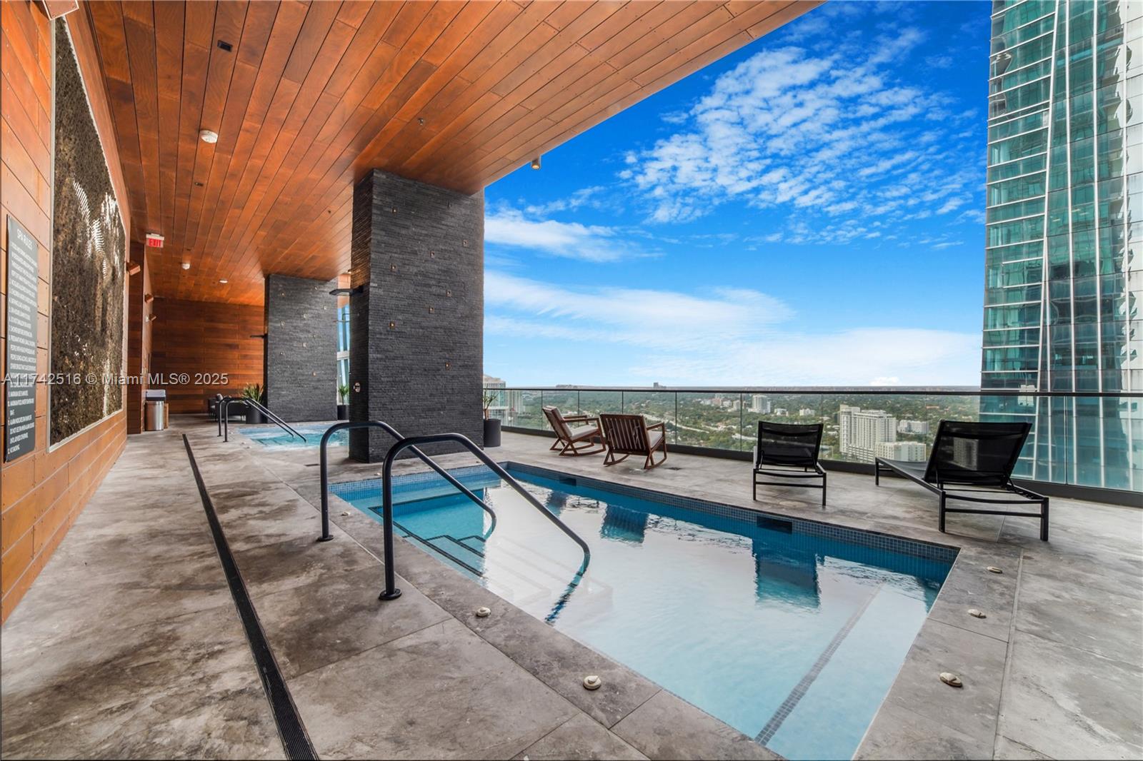 ECHO BRICKELL CONDO - Residential