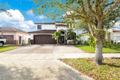 22542 SW 103rd Ct Cutler Bay FL 33190