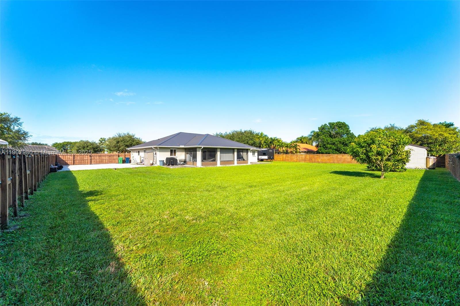 FARM LAND ESTATES - Residential