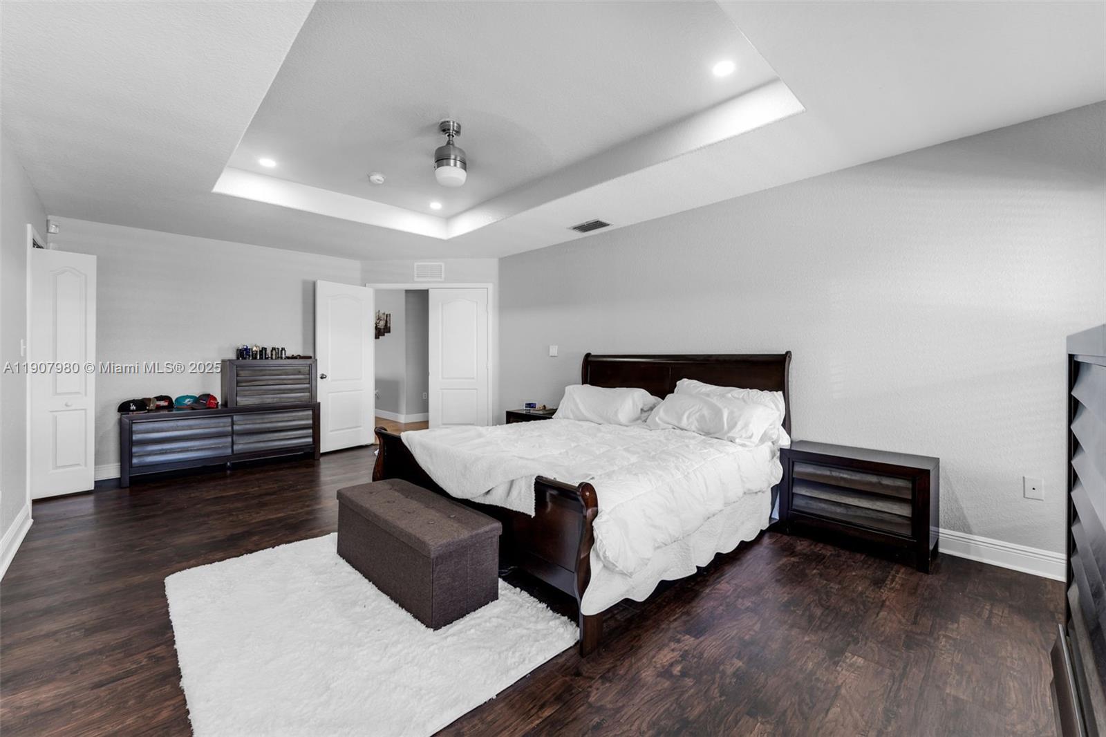 FARM LAND ESTATES - Residential