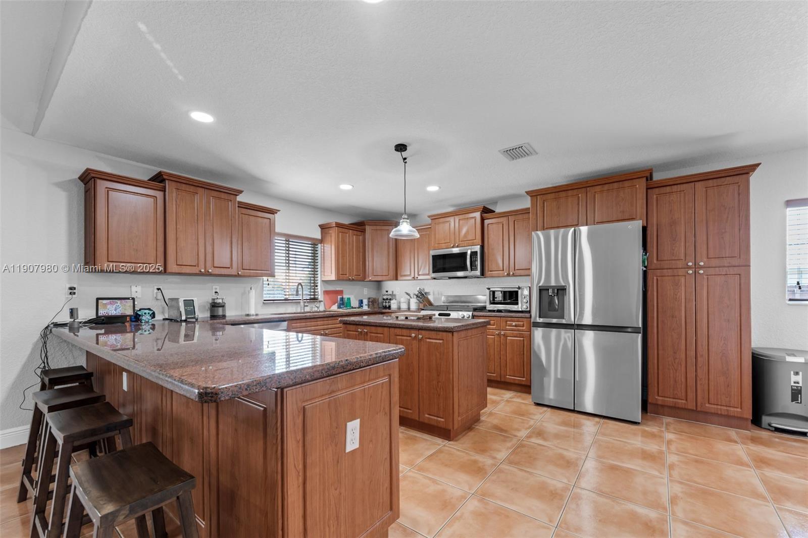 FARM LAND ESTATES - Residential