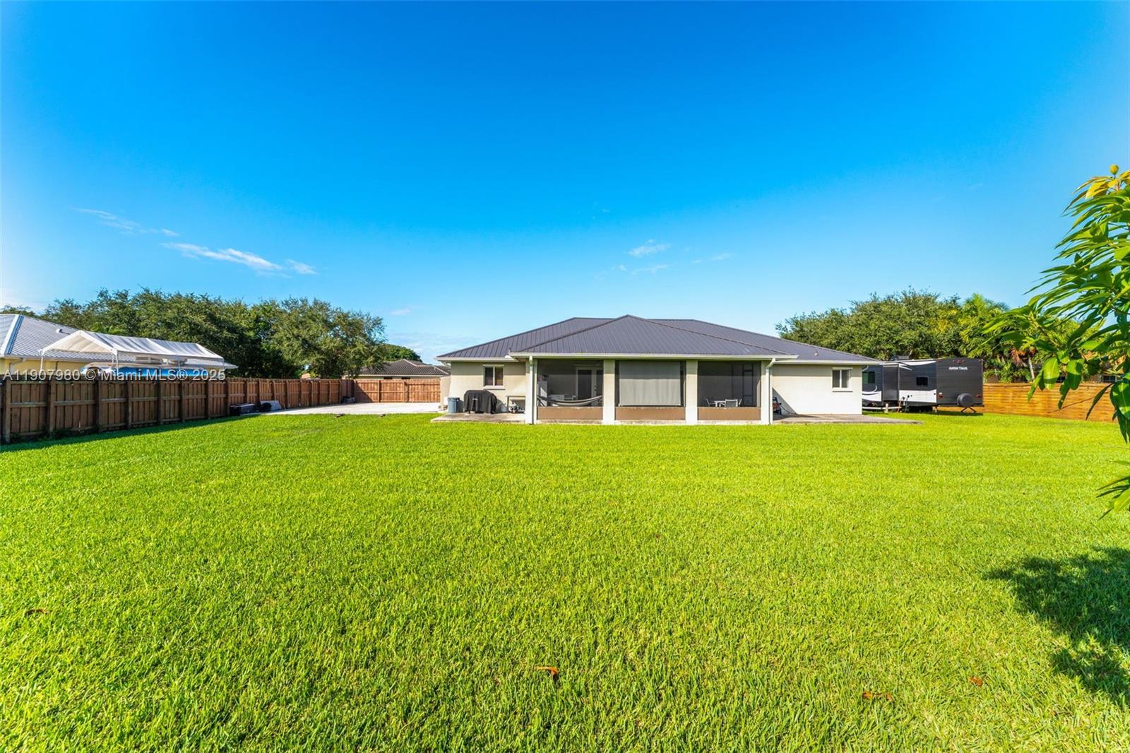 FARM LAND ESTATES - Residential