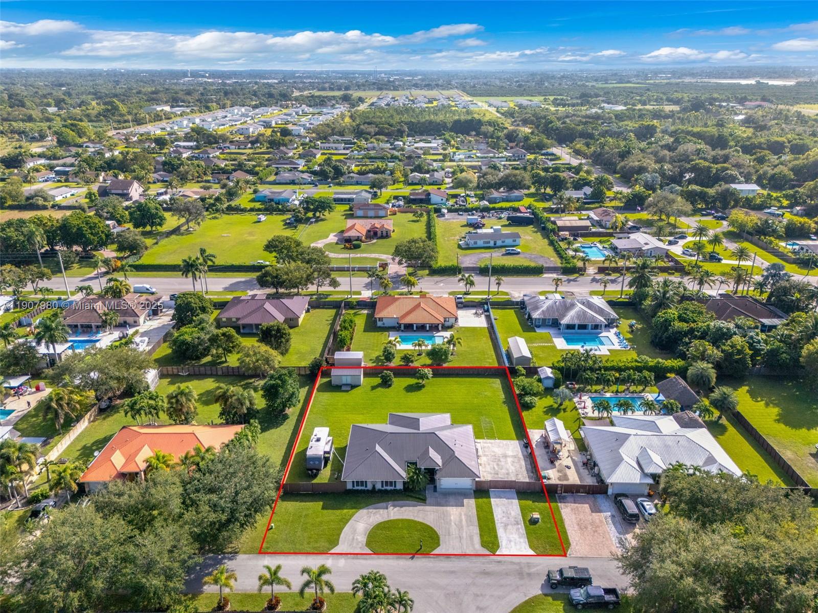 FARM LAND ESTATES - Residential