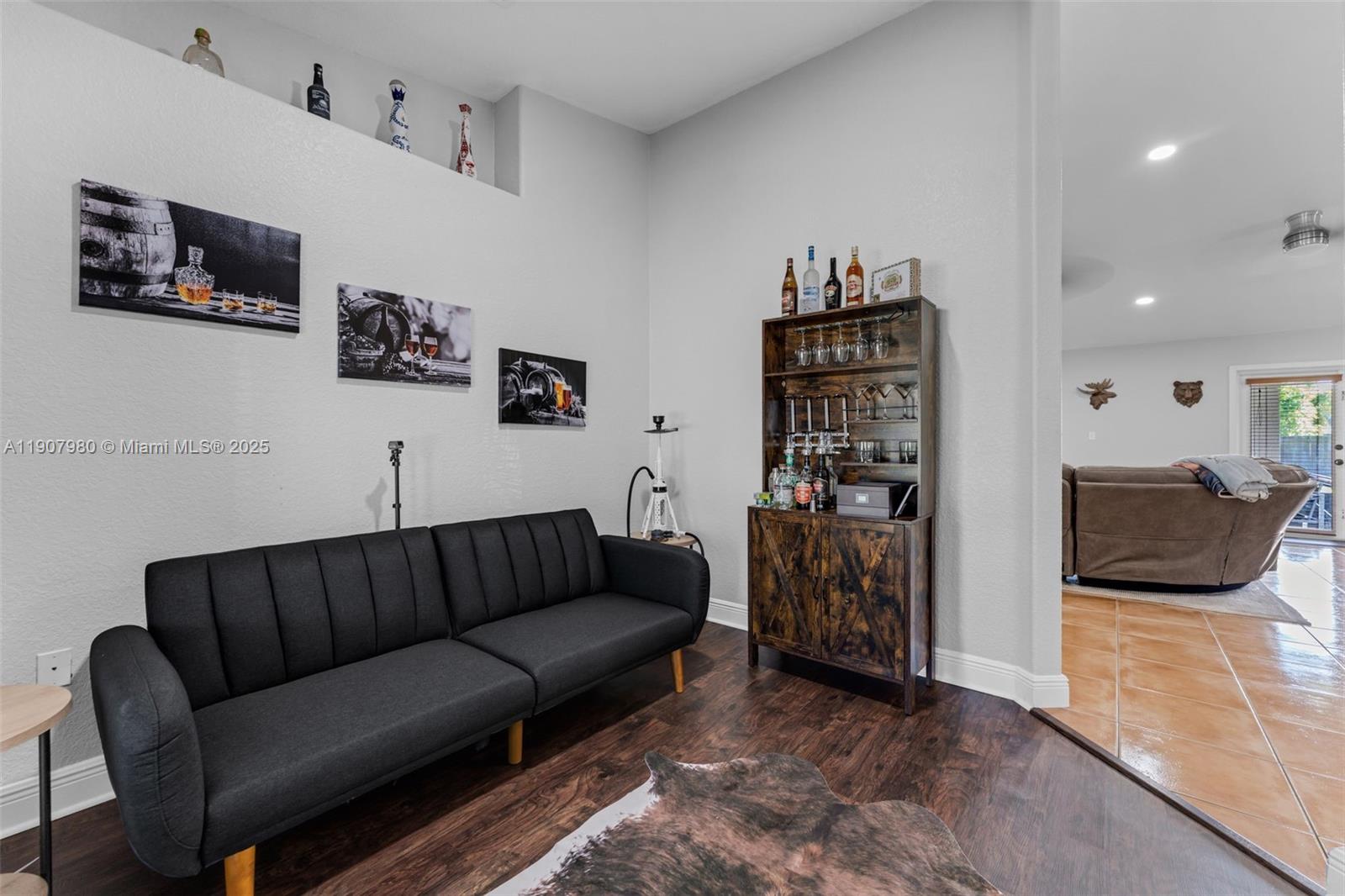 FARM LAND ESTATES - Residential