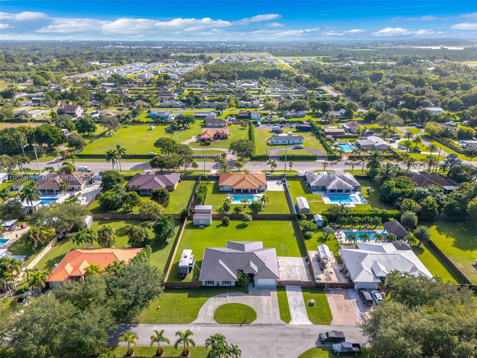 FARM LAND ESTATES - Residential