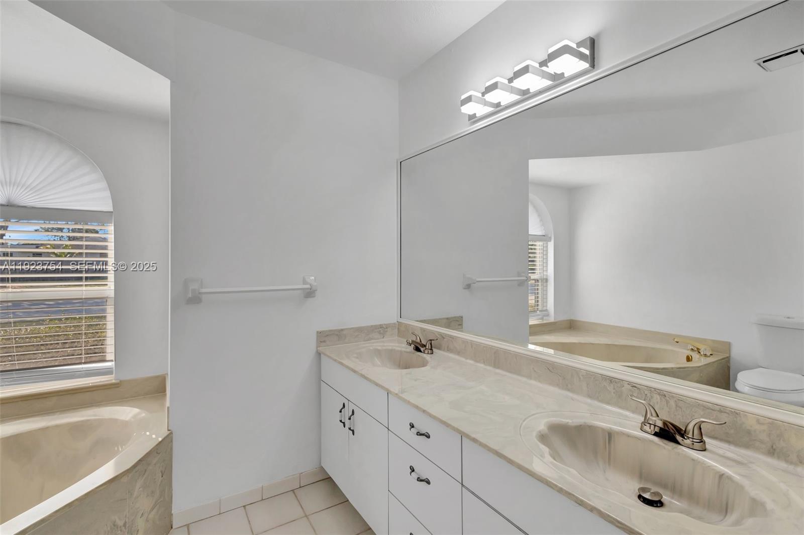 PORT ST LUCIE SECTION 2 - Residential Lease