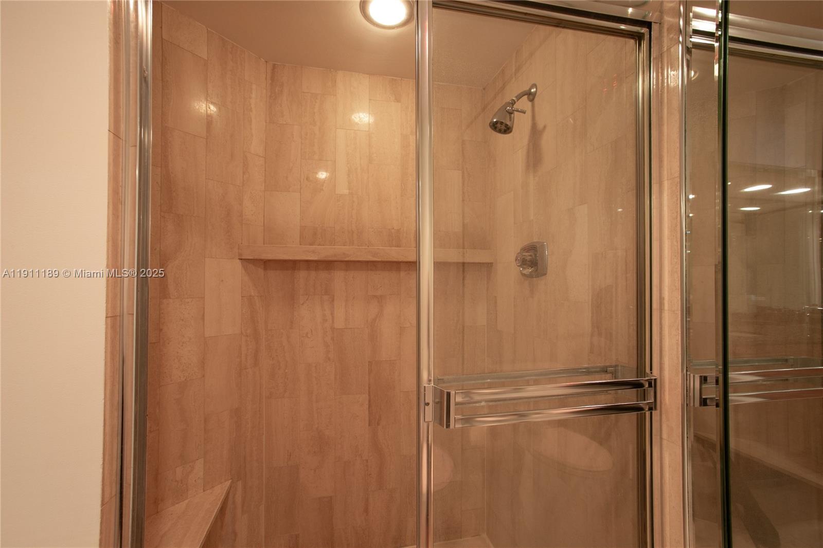 TERRACES NORTH TURNBERRY - Residential