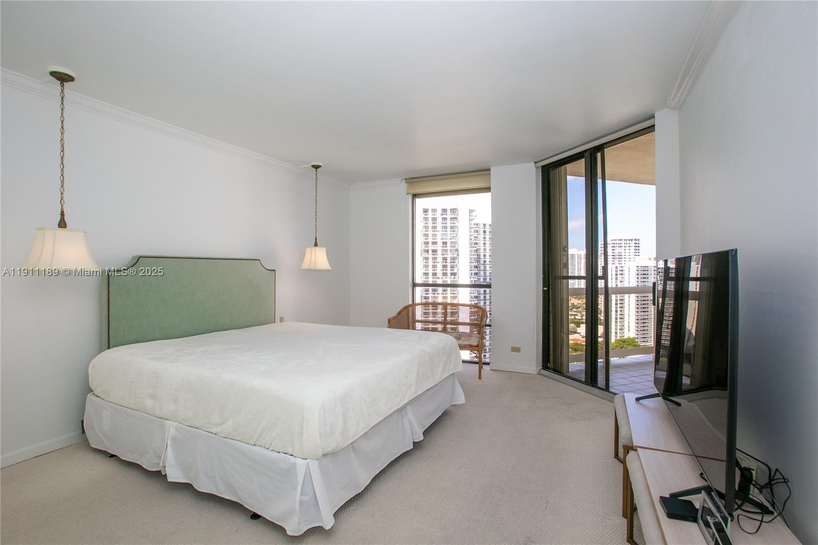 TERRACES NORTH TURNBERRY - Residential