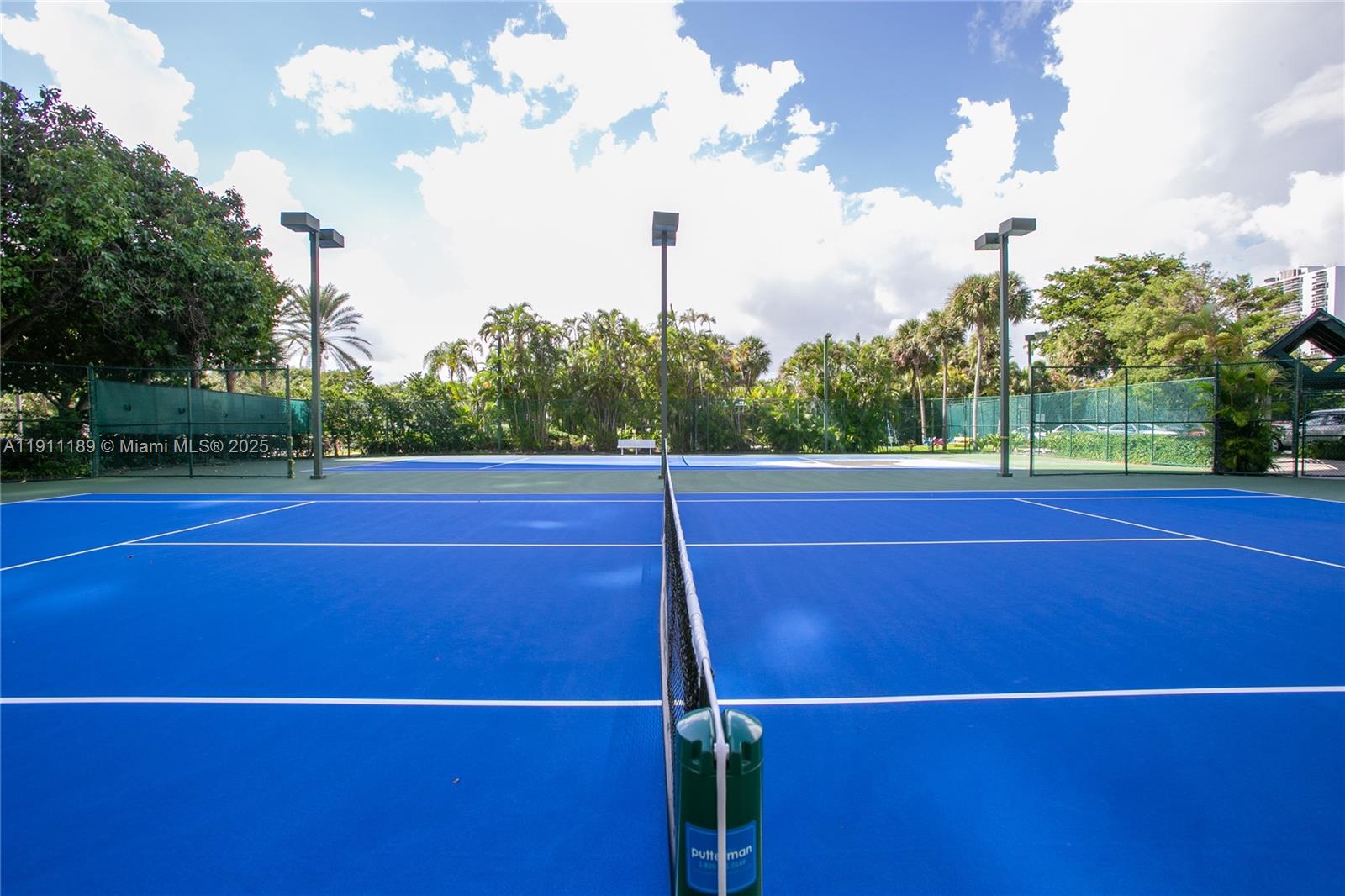 TERRACES NORTH TURNBERRY - Residential