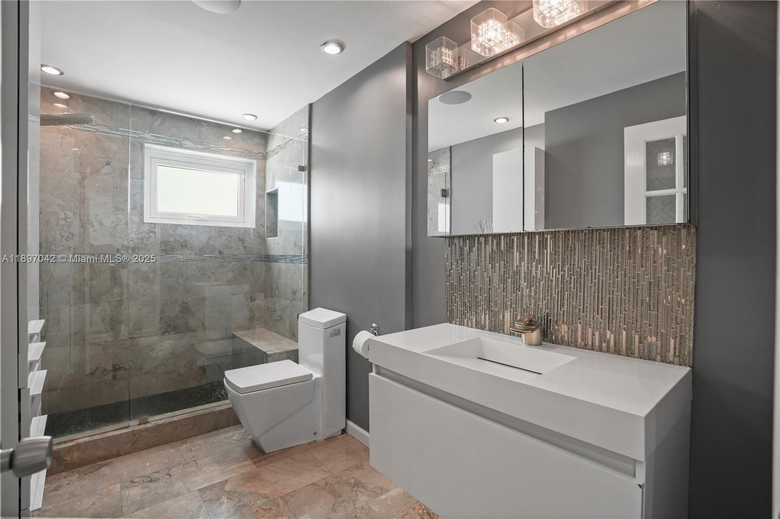 CORAL GABLES RIVIERA SEC - Residential Lease