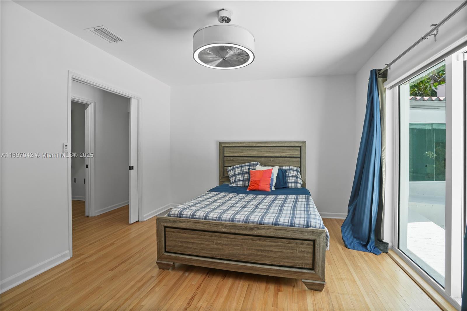 CORAL GABLES RIVIERA SEC - Residential Lease