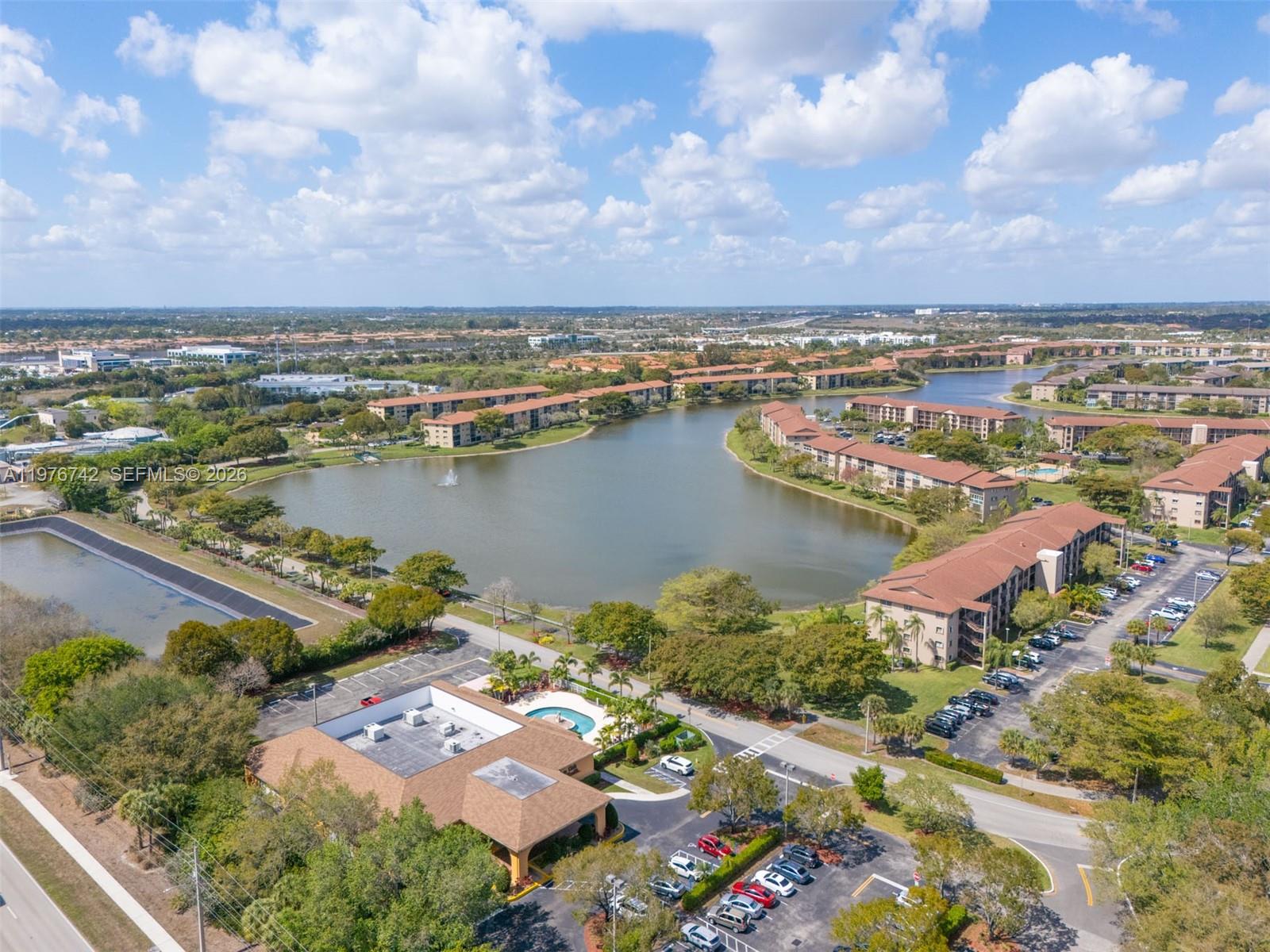 SUFFOLK II CENTURY VILLAGE - Residential