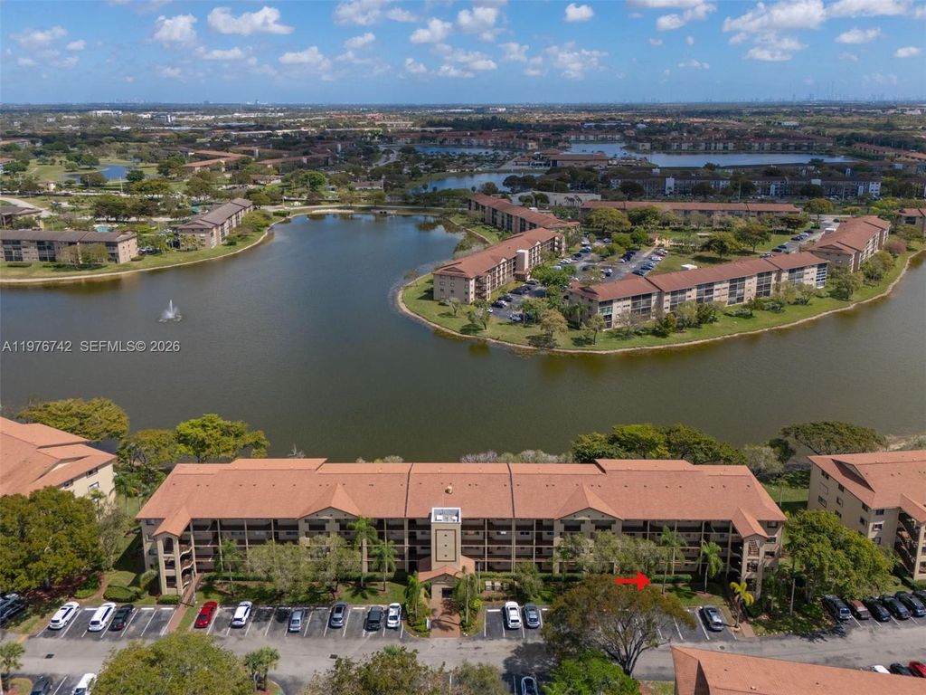 Photo of 1201 SW 141st Ave #110J, Pembroke Pines, FL 33027 (MLS # A11976742)