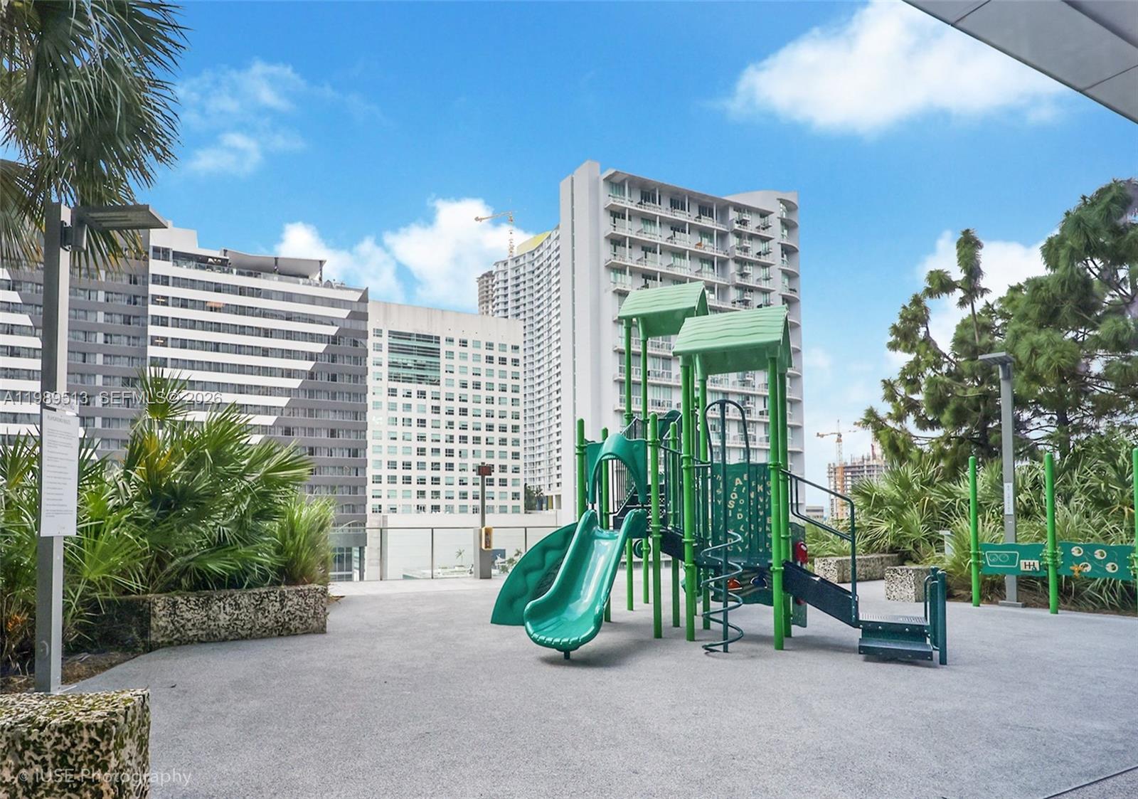 RISE CONDO - Residential