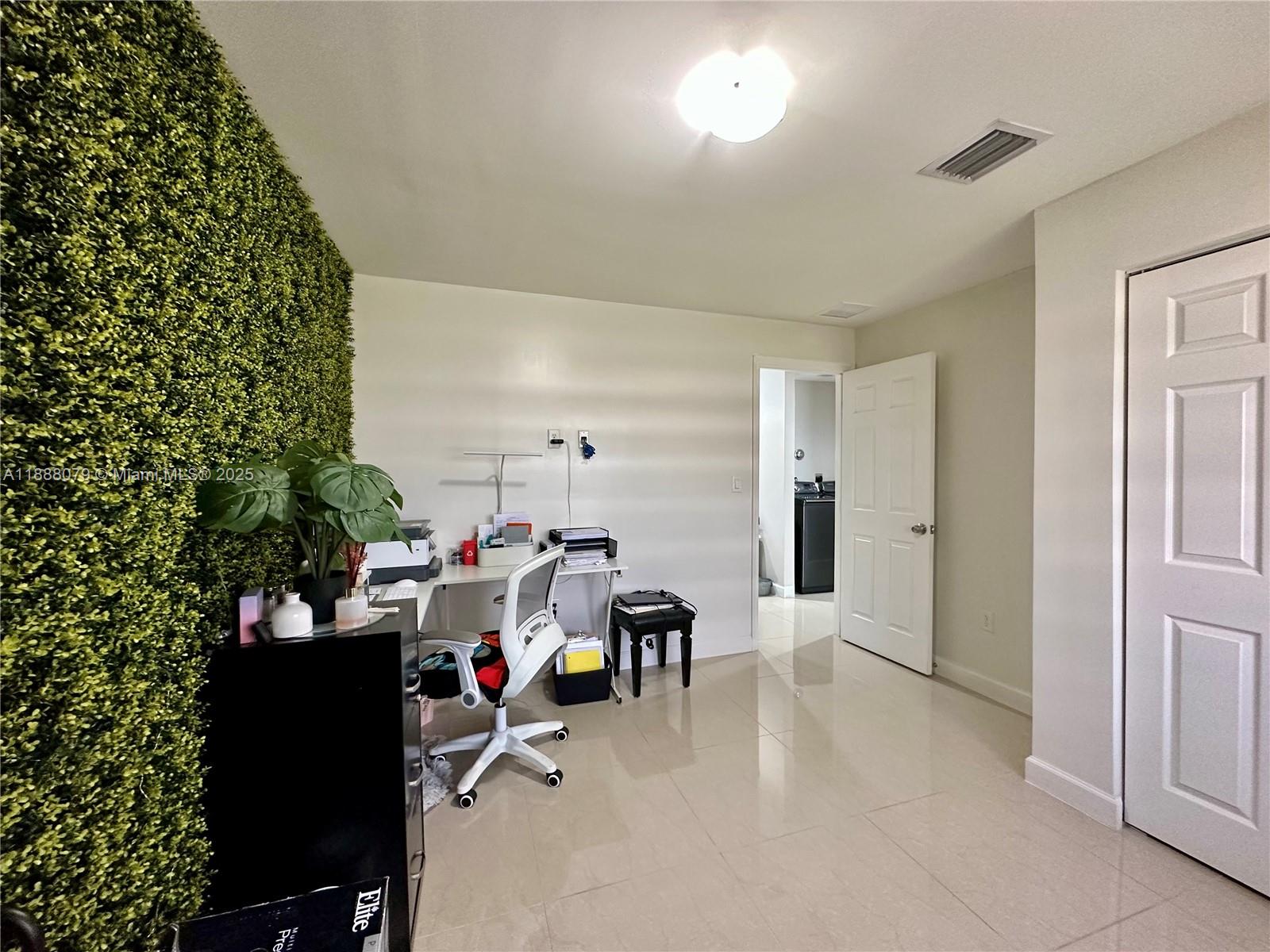 ZAMORA ESTATES - Residential